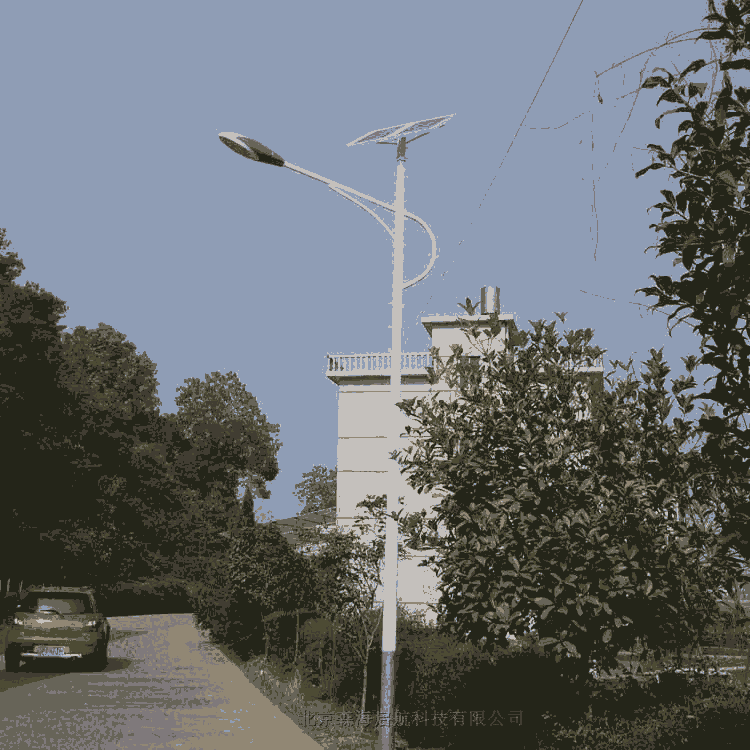 4米鋰電池LED光源太陽(yáng)能一體燈款式新穎廠家直銷